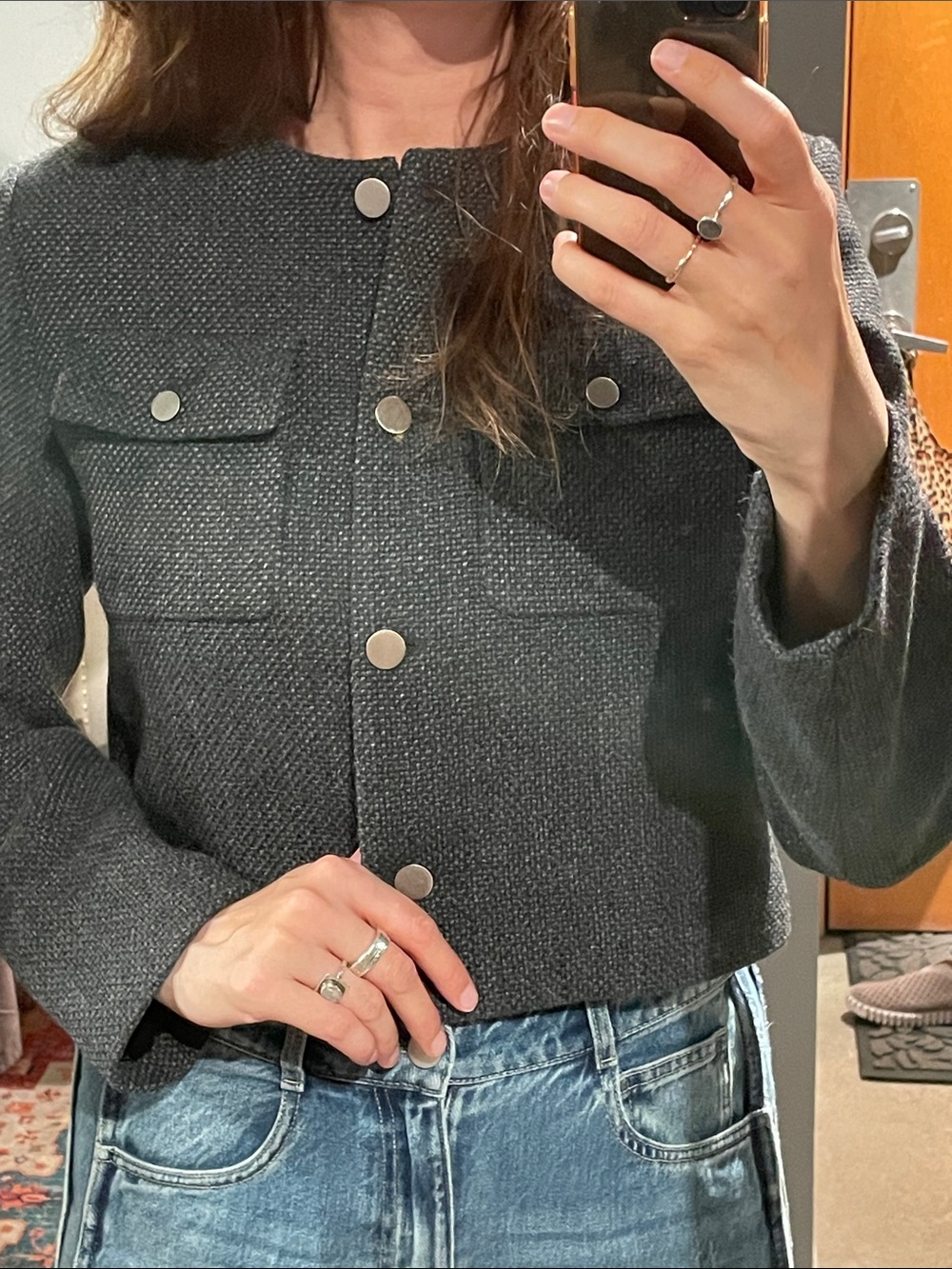 Cropped gray Theory blazer.